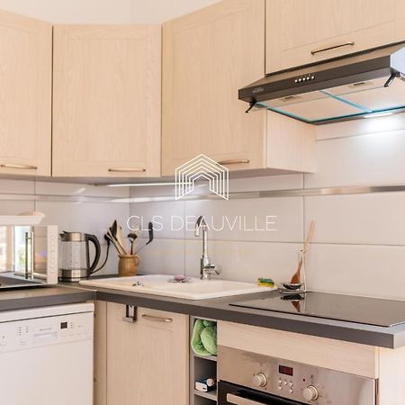 Appartement Les Mouettes C.L.S โดวีลล์ ภายนอก รูปภาพ