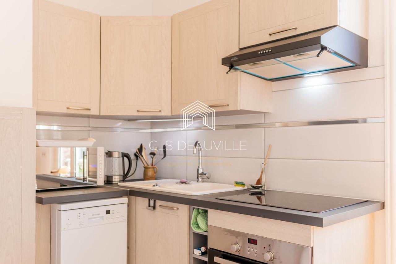 Appartement Les Mouettes C.L.S โดวีลล์ ภายนอก รูปภาพ