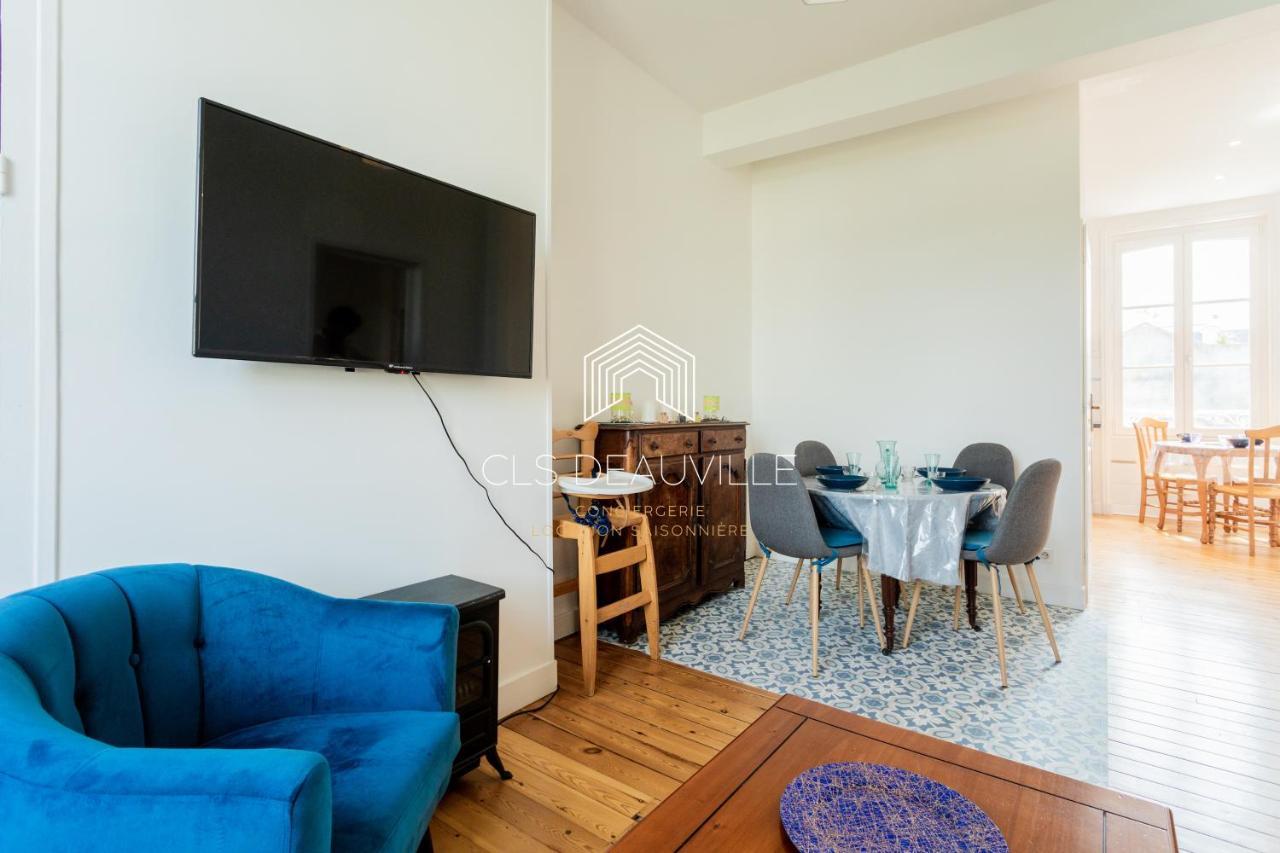 Appartement Les Mouettes C.L.S โดวีลล์ ภายนอก รูปภาพ