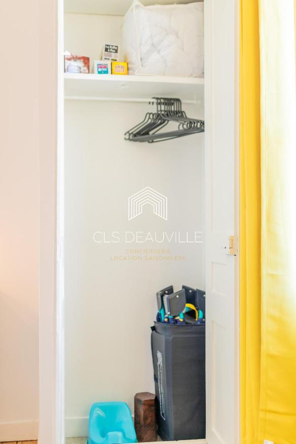 Appartement Les Mouettes C.L.S โดวีลล์ ภายนอก รูปภาพ